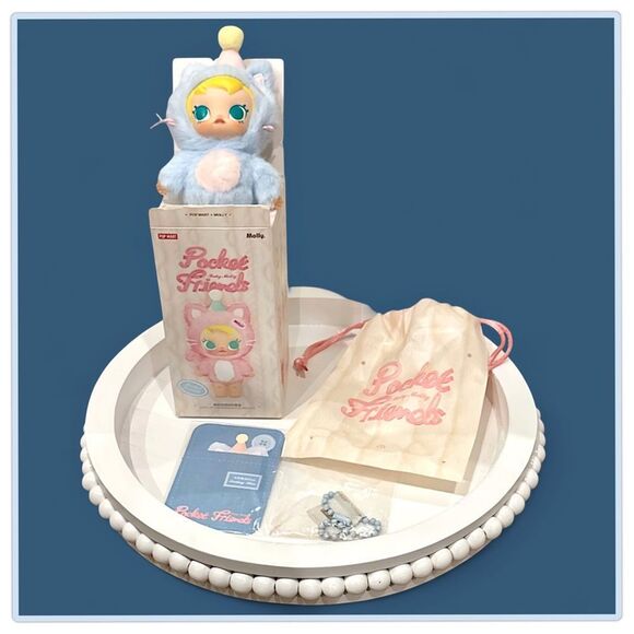 Pop Mart Baby Molly Pocket of Friends Feeling Blue - Picture 3 of 16